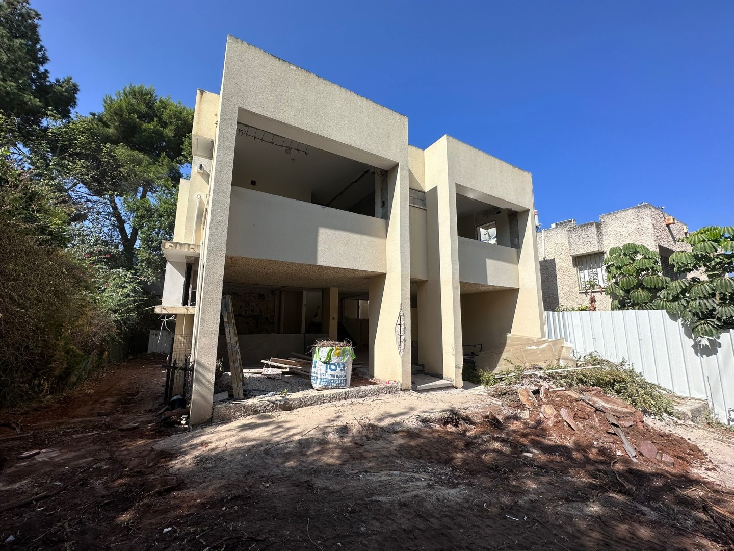 שיפוץ אינטנסיבי רחובות